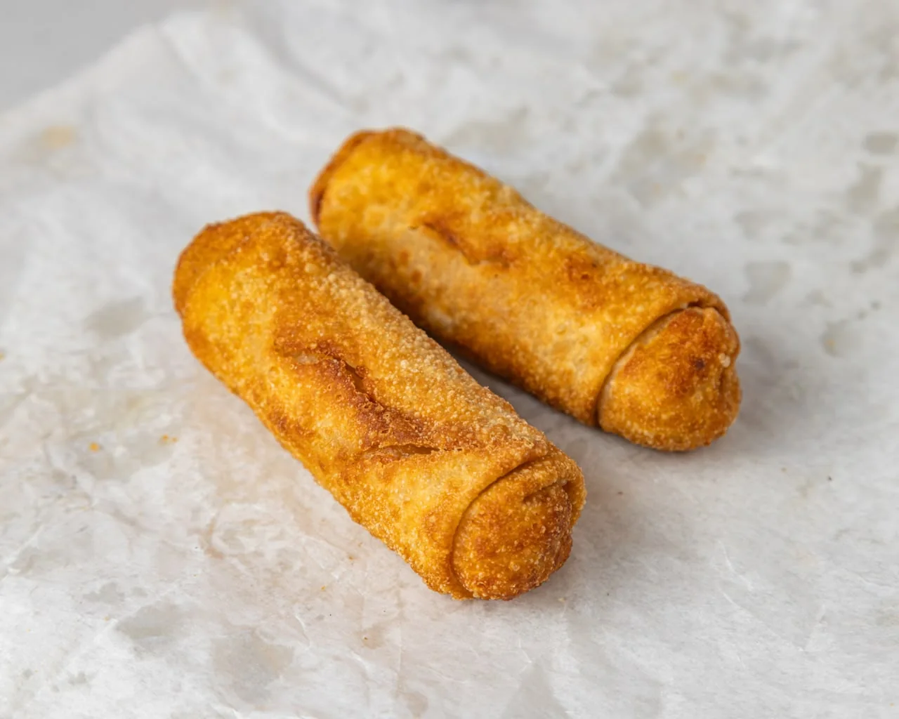 Fried pizza rolls